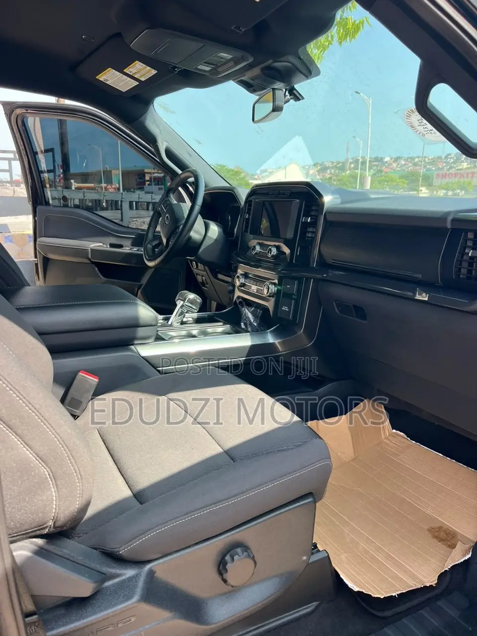 Ford F-150 XLT 2023 Black