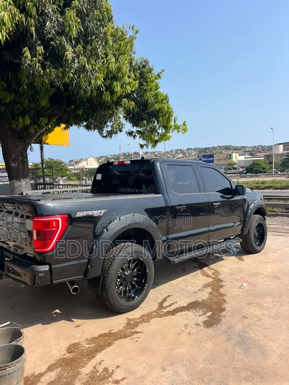 Ford F-150 XLT 2023 Black