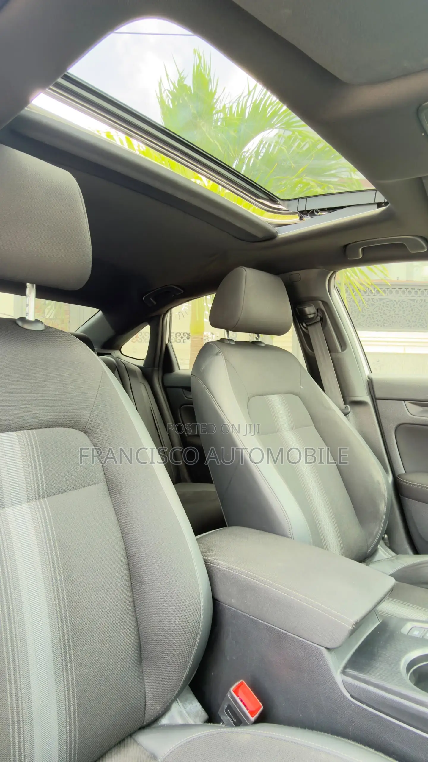 Honda Civic Sport CVT 2023 White