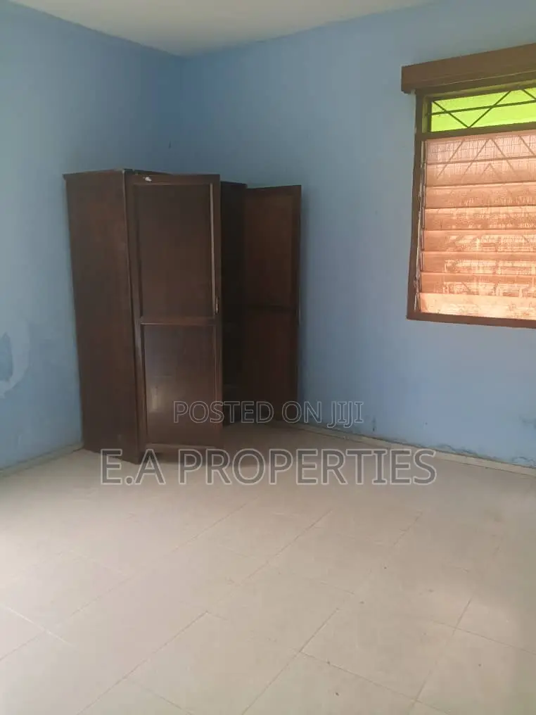 3bdrm Apartment in E A Properties, New Site for rent