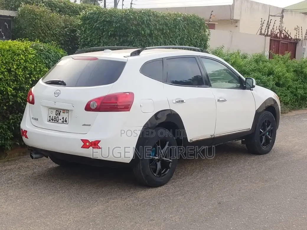 Nissan Rogue 2008 White