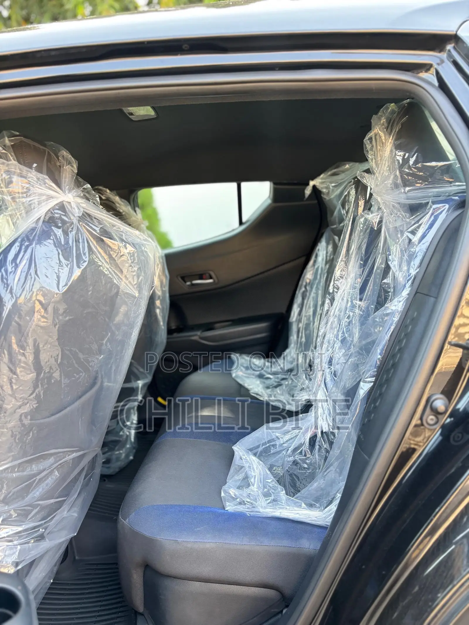 Toyota C-HR XLE 2021 Black
