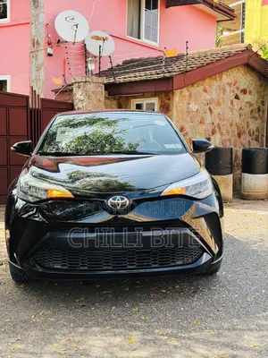 Toyota C-HR XLE 2021 Black