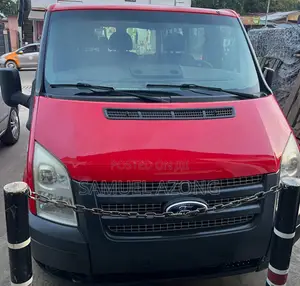 Ford Transit 2013 Red