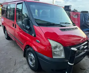 Ford Transit 2013 Red
