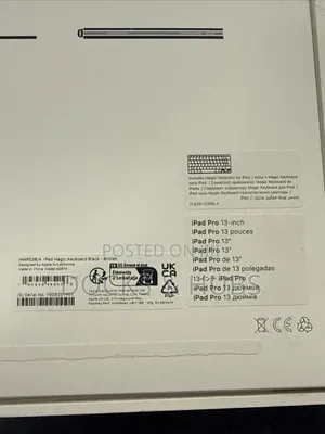 Apple iPad Magic Keyboard - iPad M4 & M5 (Model A2974 )