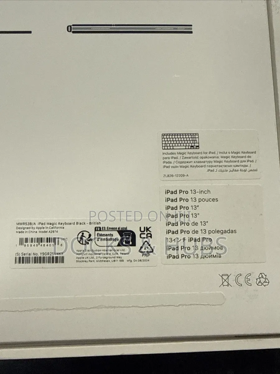 Apple iPad Magic Keyboard - iPad M4 & M5 (Model A2974 )