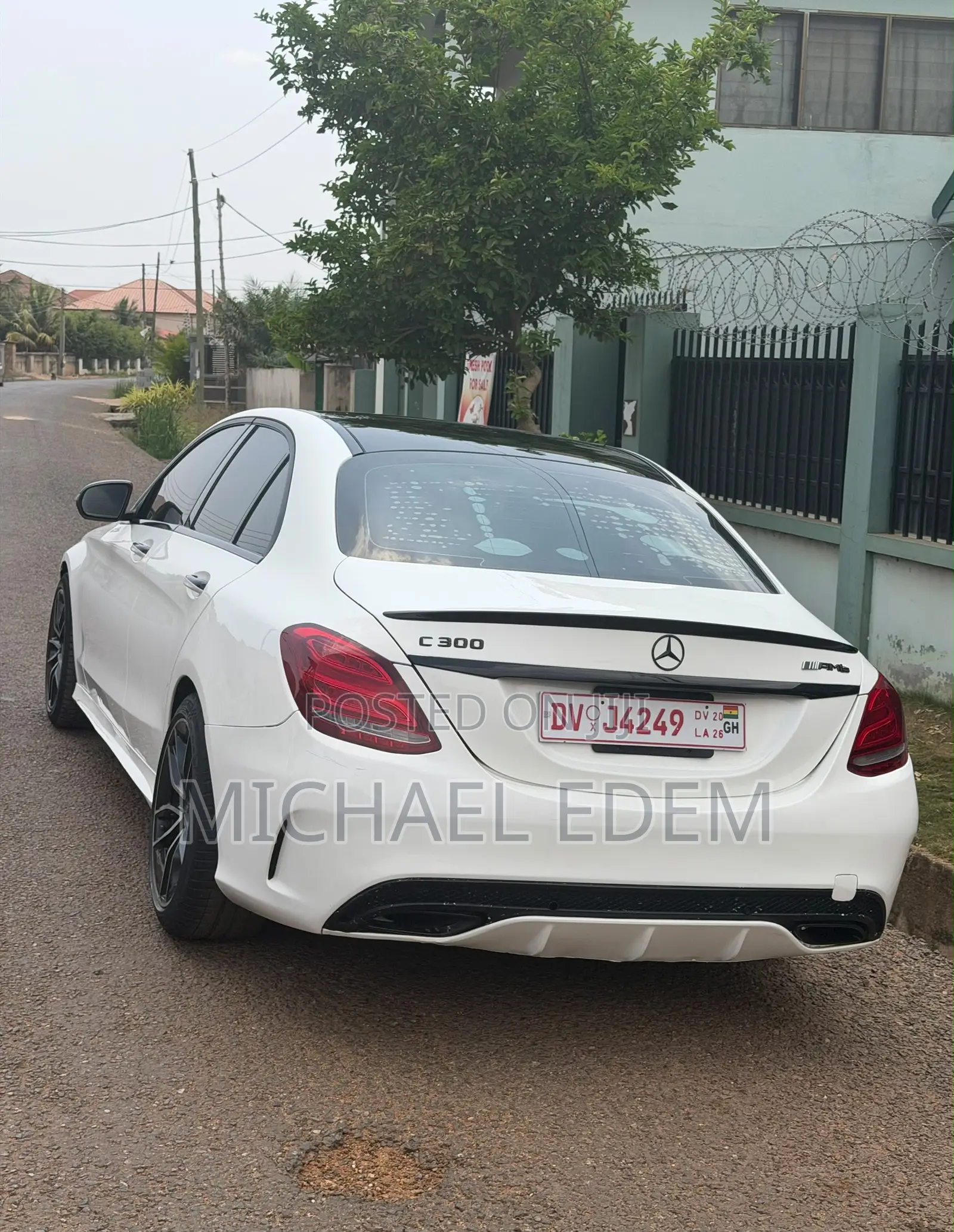 Mercedes-Benz C300 Sport Sedan RWD (2.0L 4cyl 7A) 2016 White