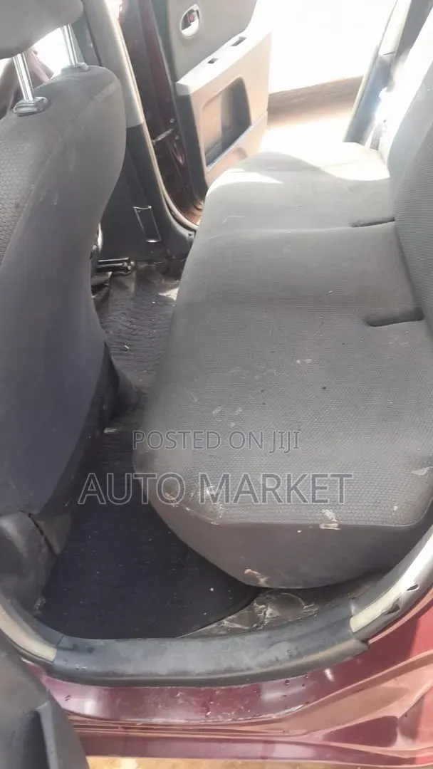 Toyota Vitz 1.0 FWD 5dr 2009 Beige