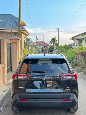 Toyota RAV4 LE 2021 Gray