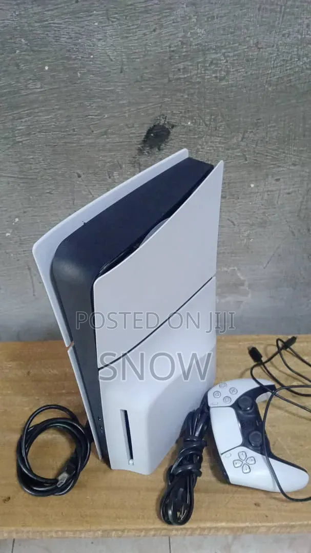 PS5 Slim With 2 Gamepads and FC 27