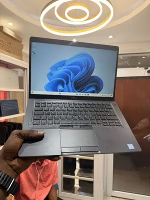 Laptop Dell Latitude 5400 8GB Intel Core i5 SSD 256GB