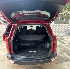 Toyota RAV4 LE 4dr SUV (2.5L 4cyl 6A) 2014 Red