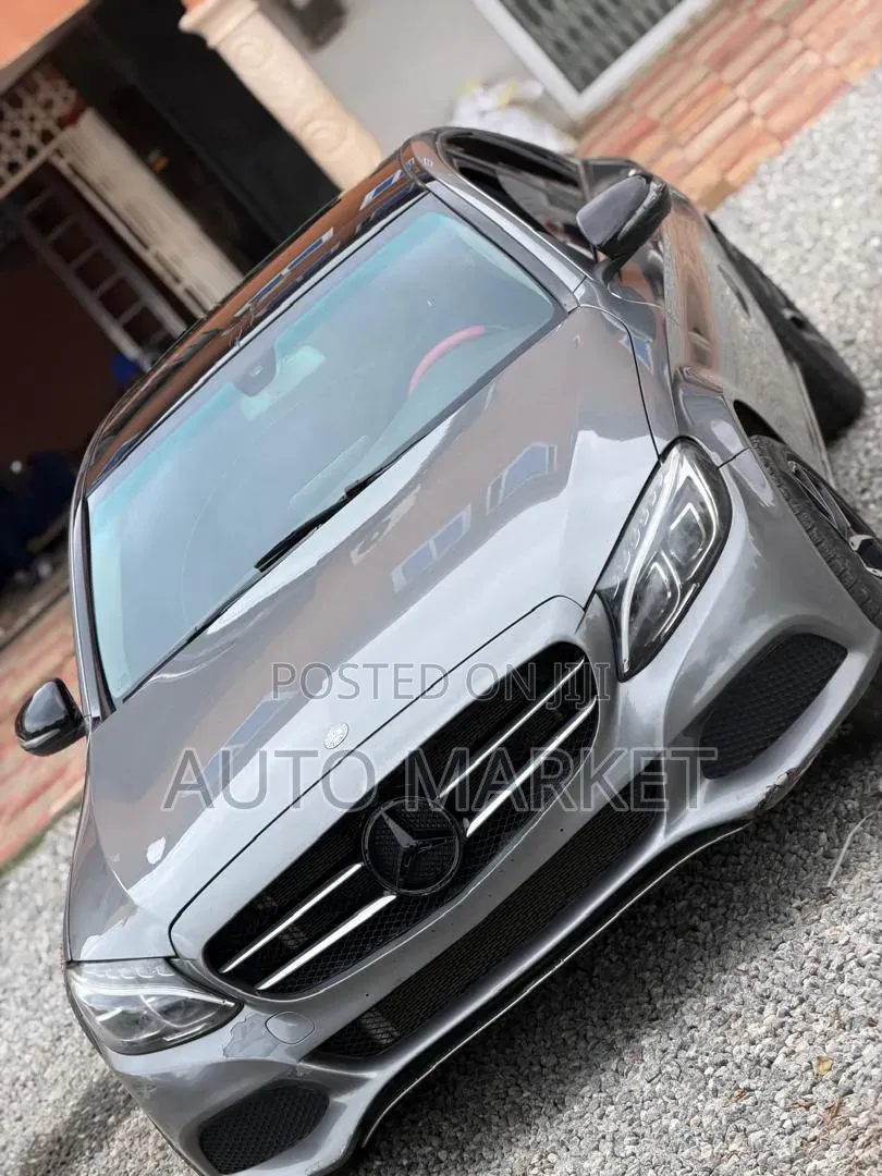 Mercedes-Benz C300 Sport 4dr AWD 4Matic Sedan (2.0L 4cyl 7A) 2015 Gray