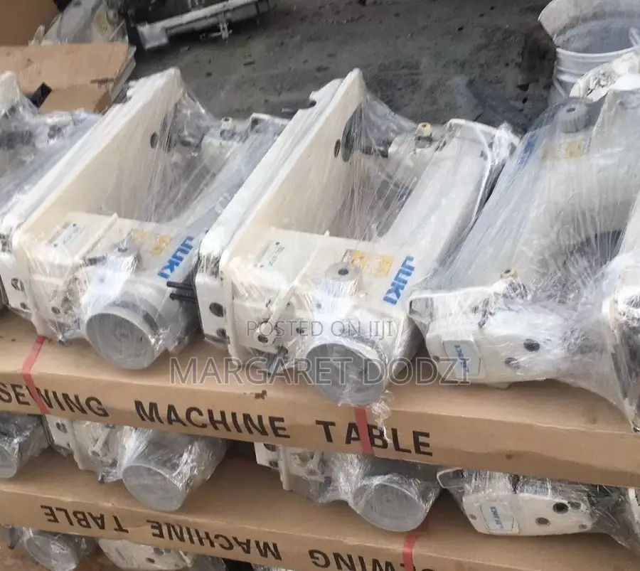 Juki Industrial Sewing Machine