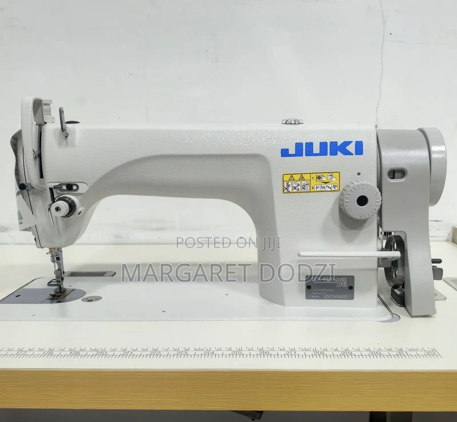 Juki Industrial Sewing Machine
