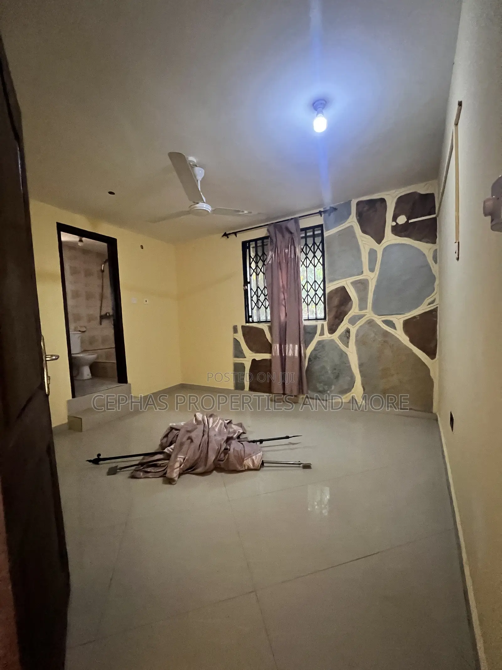 2bdrm Apartment in Kwabenya for rent