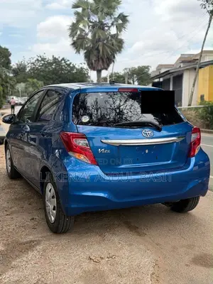 Toyota Vitz 2015 Blue