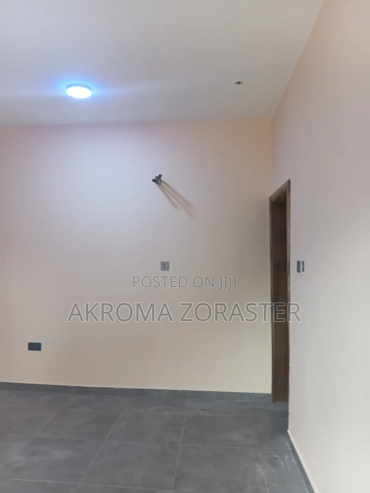 1bdrm Room & Parlour in Ages Properties, Market for rent