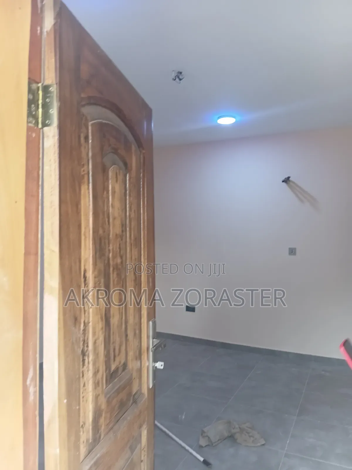 1bdrm Room & Parlour in Ages Properties, Market for rent