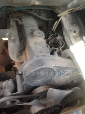 Hyundai H-100 2002 White