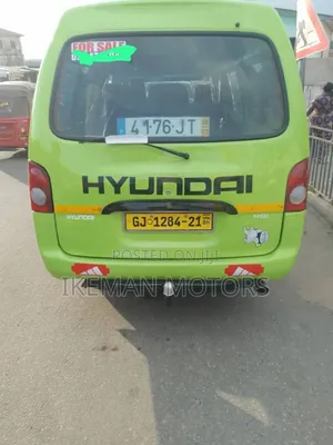 Hyundai H-100 2004 Green