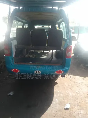 Hyundai H-100 2003 Blue