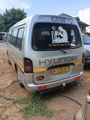 Hyundai H-100 2002 Silver