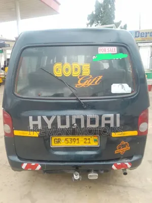 Hyundai H-100 2002 Green