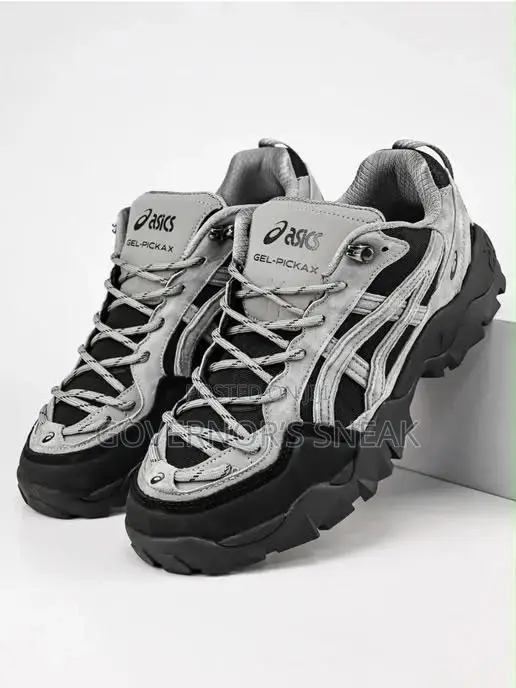 ASICS GEL X PICKAX Different Colors in Stock