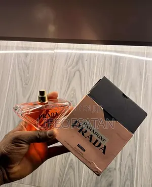 Prada Paradoxe Intense
