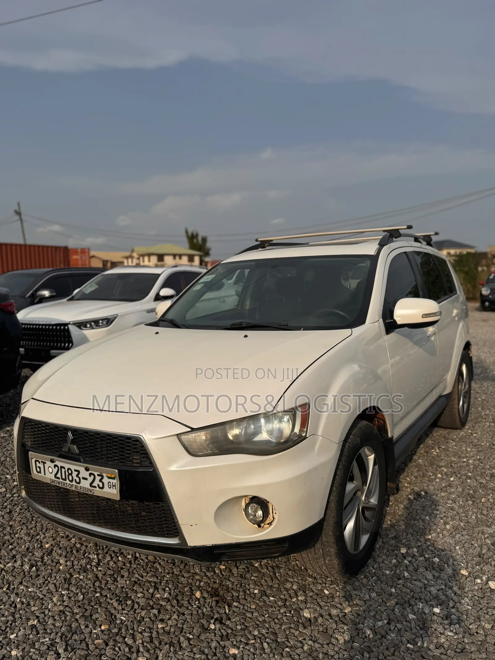 Mitsubishi Outlander SE (2WD) 2013 White