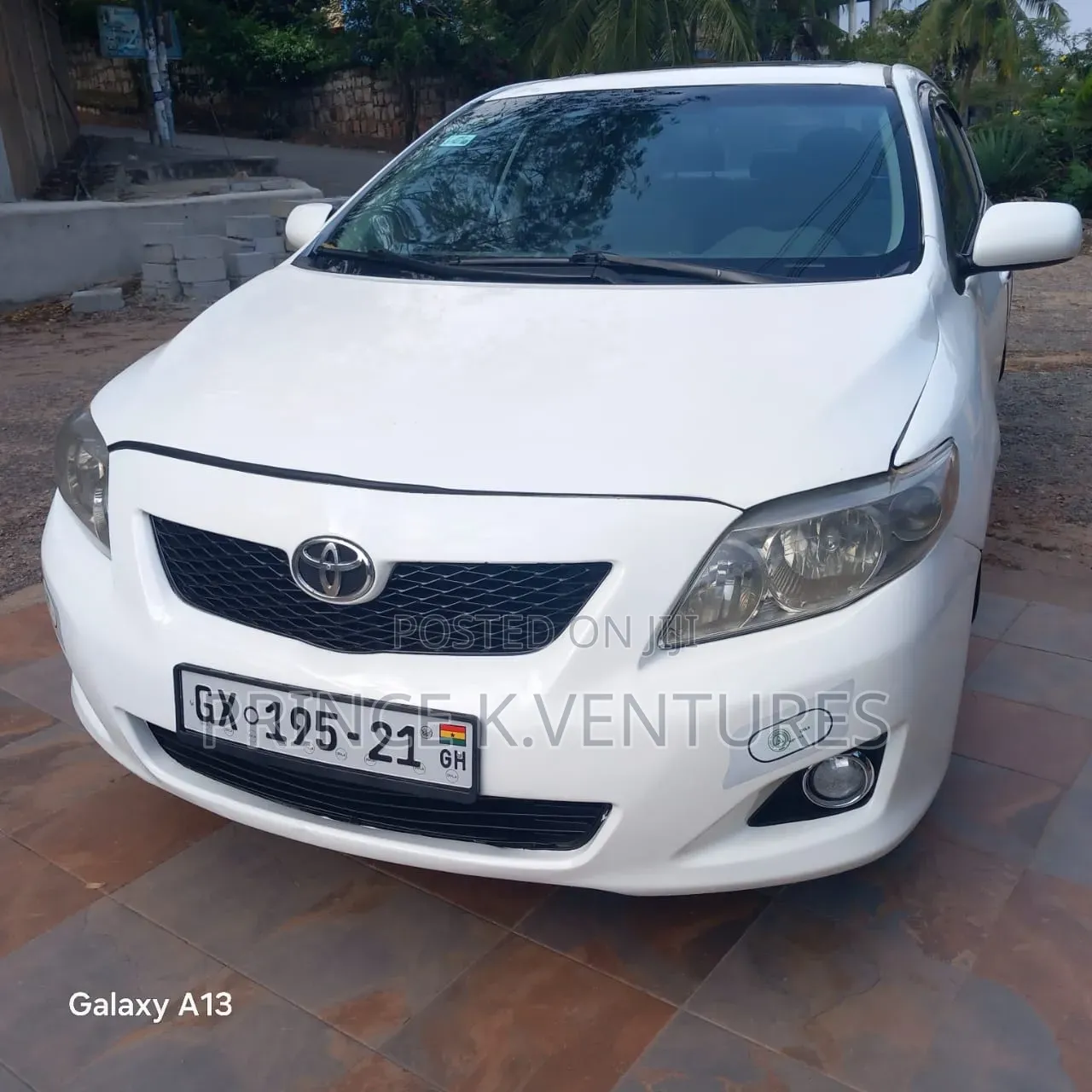 Toyota Corolla 2010 White