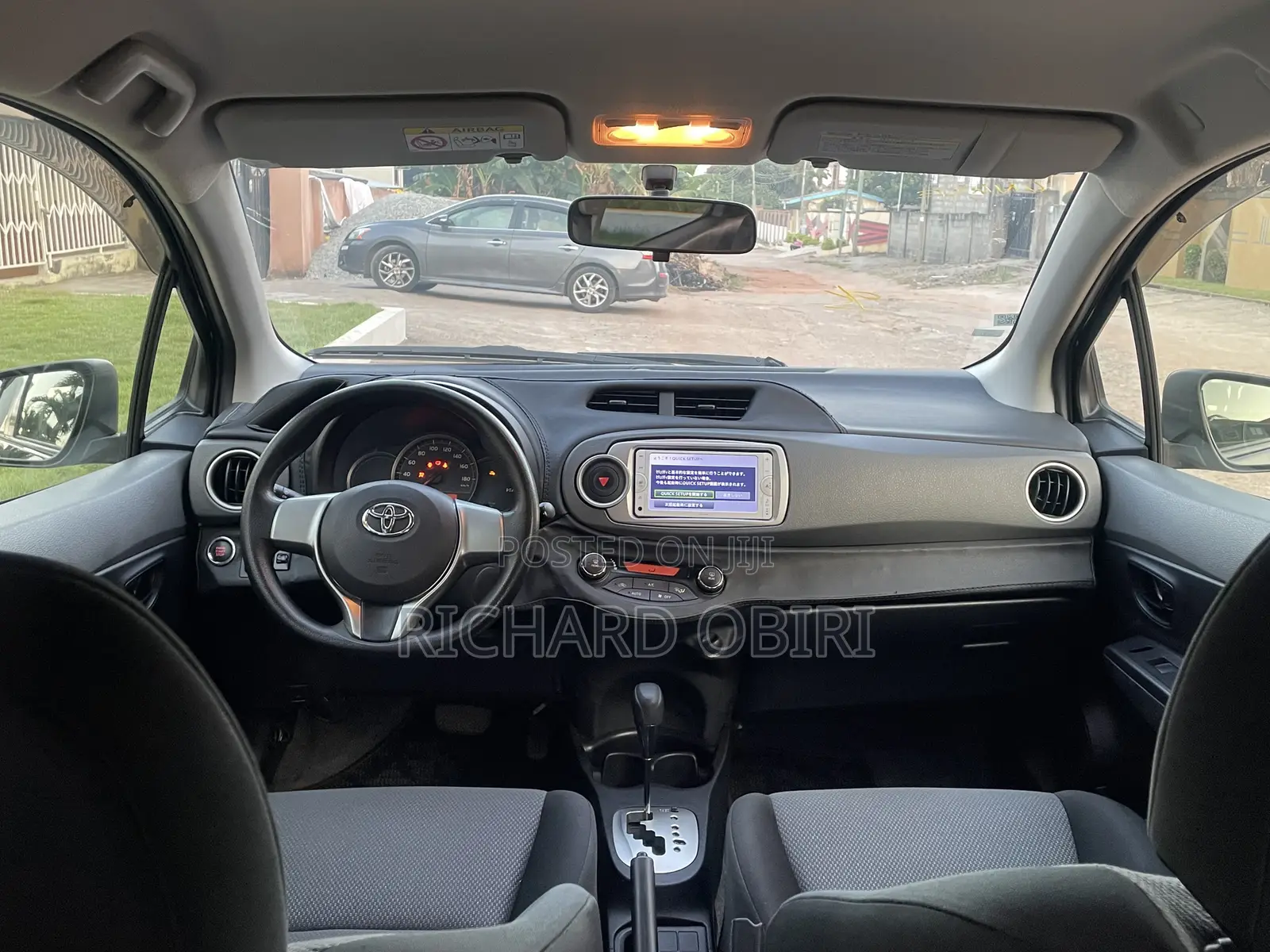 Toyota Vitz 1.3 AWD 3dr 2013 Black
