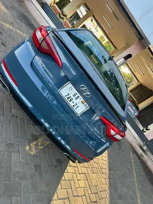 Hyundai Sonata Limited 4dr Sedan (2.4L 4cyl 6A) 2015