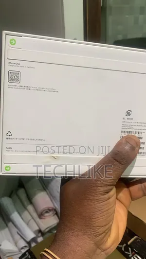 New Apple iPhone Duo 1 TB Black