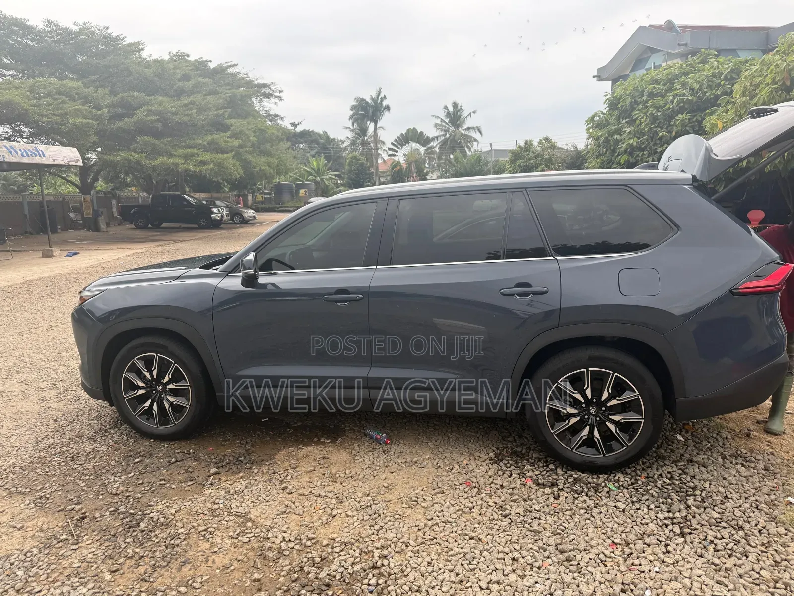 Toyota Grand Highlander XLE AWD 2024 Gray