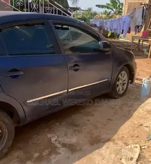 Nissan Sentra 2.0 2010 Blue