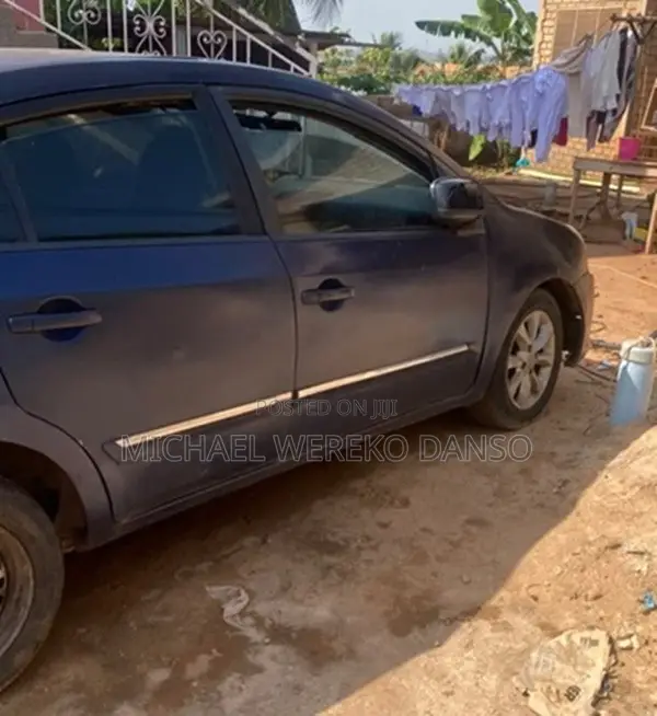 Nissan Sentra 2.0 2010 Blue