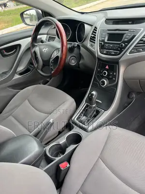 Hyundai Elantra 2014 Silver