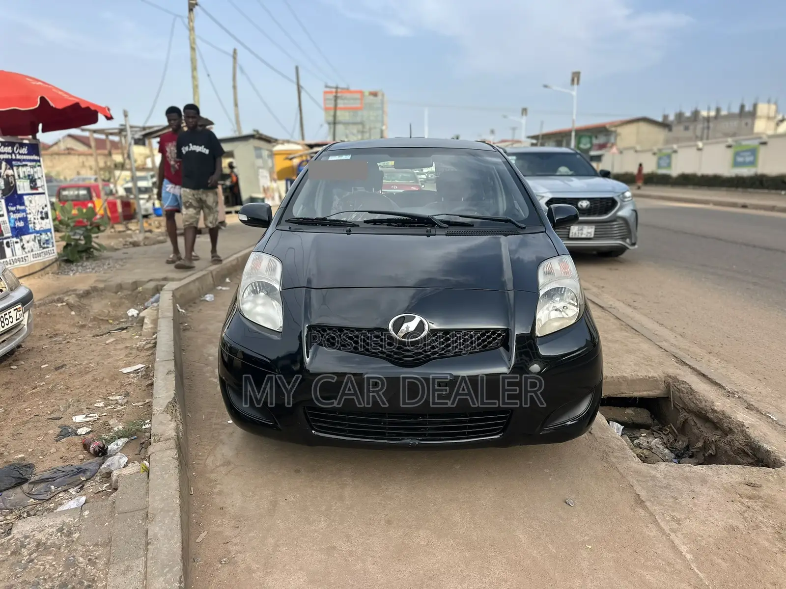 Toyota Yaris Base Hatchback 5dr 2010 Black