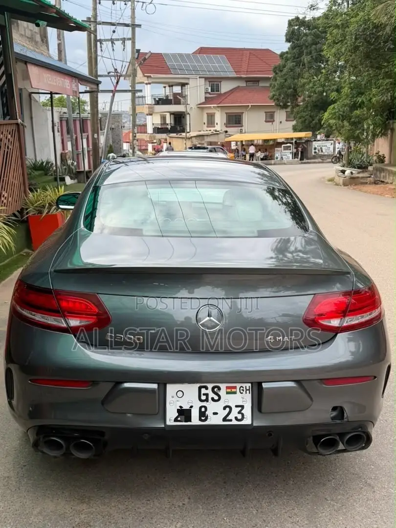 Mercedes-Benz C300 Base Coupe RWD (2.0L 4cyl 7A) 2017 Silver