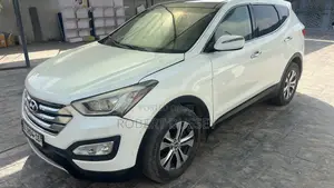 Hyundai Santa Fe 2014 White