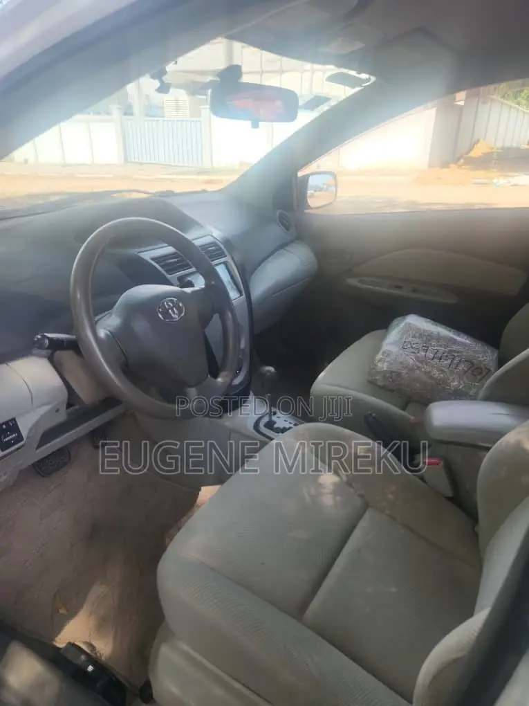 Toyota Belta 2012 White