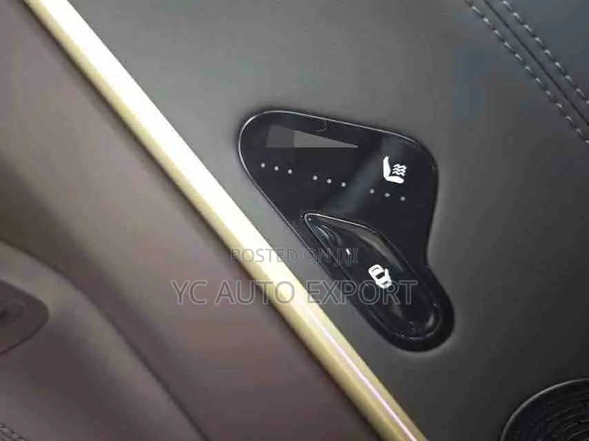 New Avatr 11 2025 Black