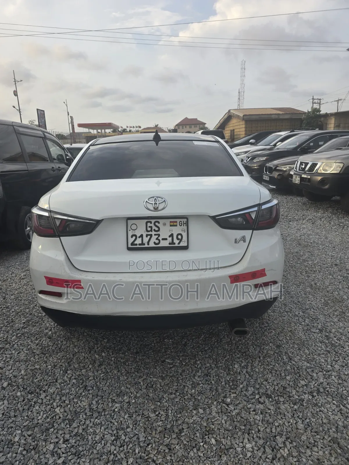 Toyota Yaris LE Hatchback 3dr 2017 White