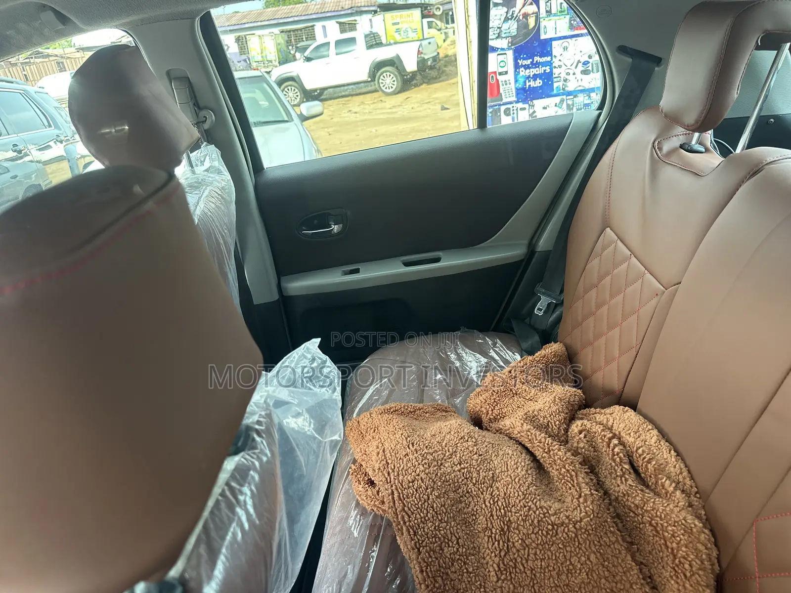 Toyota Yaris Base Hatchback 5dr 2010 Black