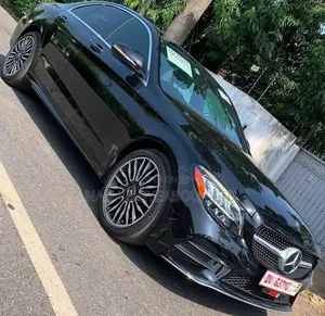 Mercedes-Benz C300 2020 Black