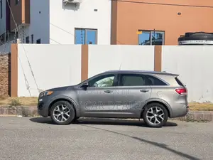 Kia Sorento 4dr SUV 2016 Silver