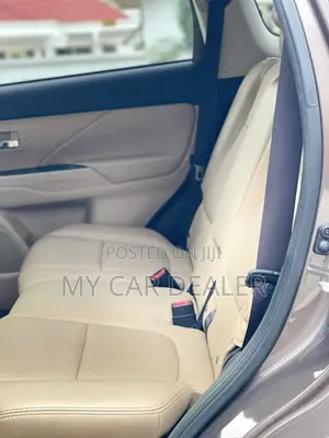 Mitsubishi Outlander SEL AWC 2016 Silver